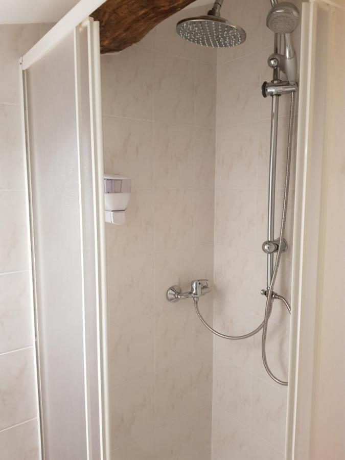 Le Pommier Chambre D'Hote Clussais-la-Pommeraie Exteriör bild